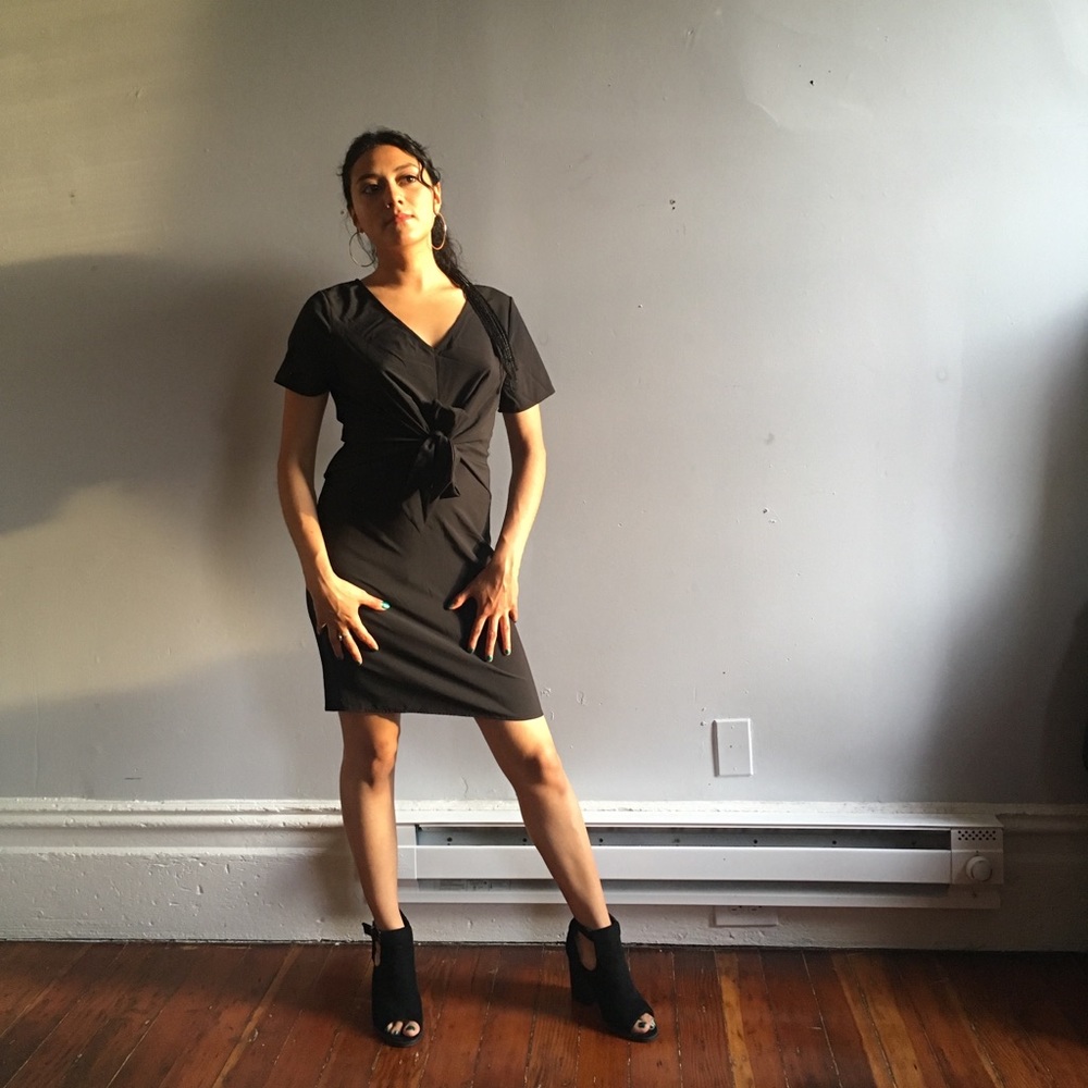 Black Elegant Midi Dress